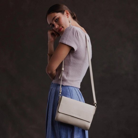 Portland Leather- Metro Crossbody - Medium size in Bone Color. - Picture 2 of 4